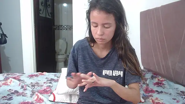 nathaly_jones_'s Live XXX Chat