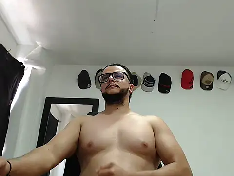 cloudsxxx 即時 XXX 聊天