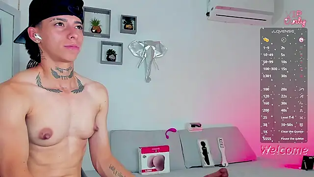 AmberAdams_n Live XXX chat