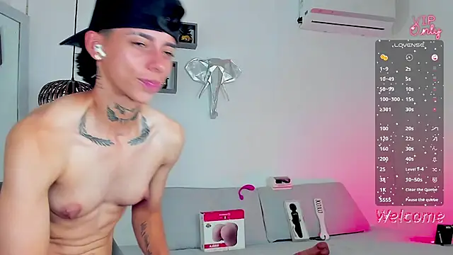 AmberAdams_ 라이브 XXX 채팅