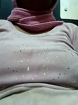 Desi_Biwi: онлайн-секс-чат