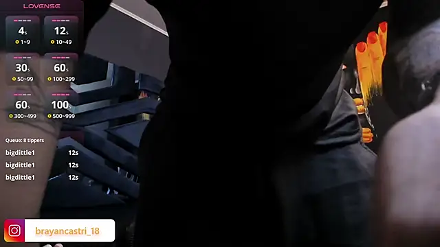 Chat +18 de Ian_Castillo_ ao vivo