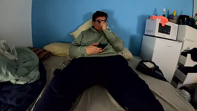 sorolla12 即時 XXX 聊天