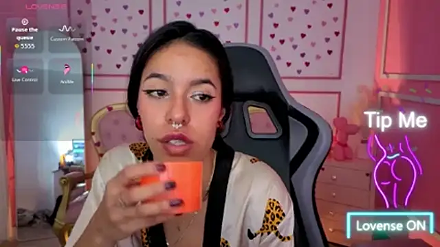 stephania_t's Live XXX Chat