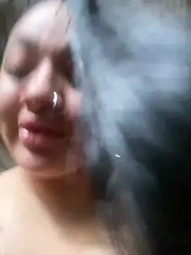 Show de QueenYumi na webcam