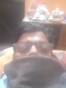 Puneet_1234のウェブカメラショー