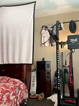 KeYBuMp323 即時 XXX 聊天