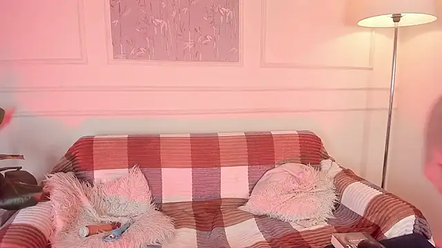 AliceMadnes Chat XXX live