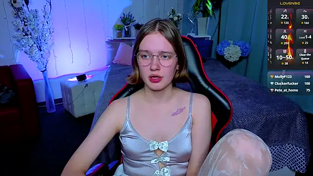 Mia_Mooore's Live XXX Chat