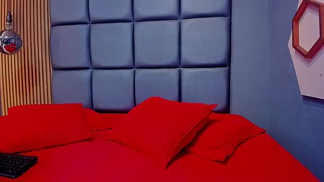 PAMELA-SMIITH – Naživo XXX chat