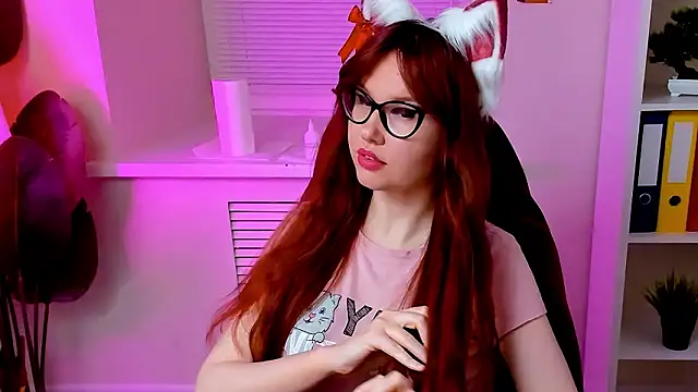 Czat XXX na żywo – CarolGiggly