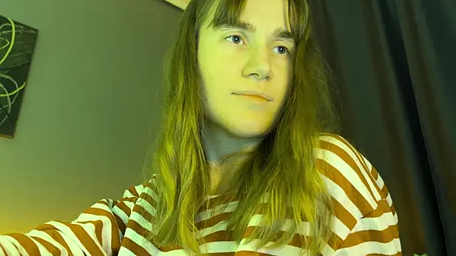 kleya_ élő XXX-chatje