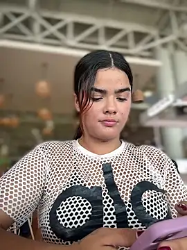 Kaily_Sweet16's Live XXX Chat