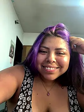 Lunarebelde live XXX chat