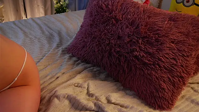 EdlinAlliston's Live XXX Chat