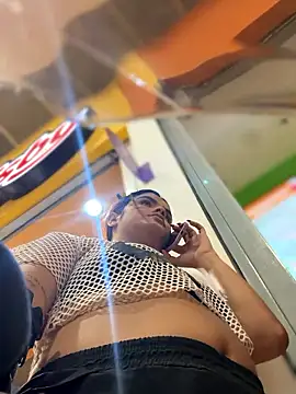 Kaily_Sweet16's Live XXX Chat