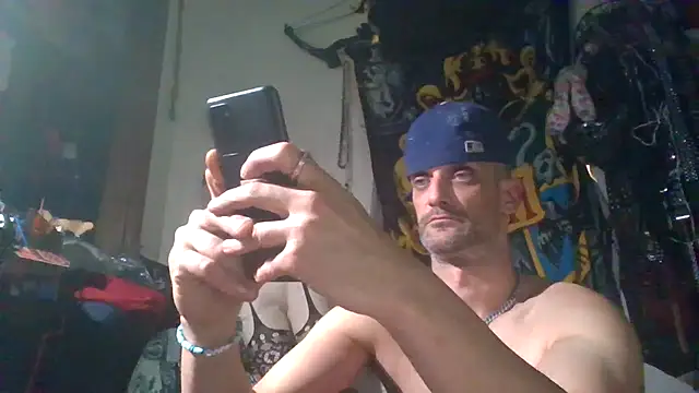 slinginbigD's Live XXX Chat