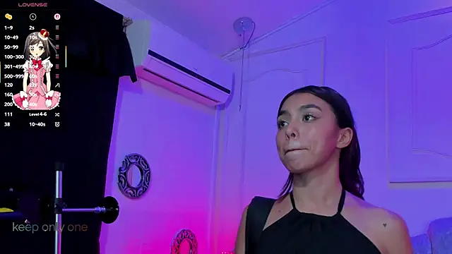 lanna_brunette's Live XXX Chat