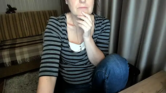 Živý XXX chat lauraoven