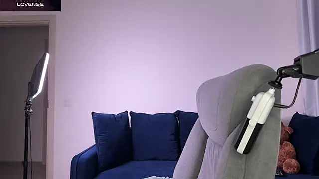 SharkyBaby's Webcam Show