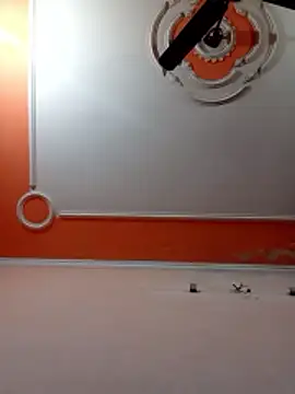 fuckathome23 Adlı Modelin Web Kamerası Şovu