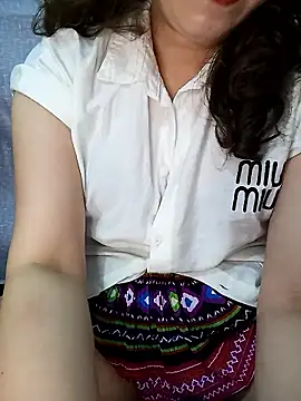 Ariana-Vy Chat XXX in diretta