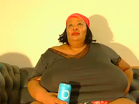 nancy111's Live XXX Chat