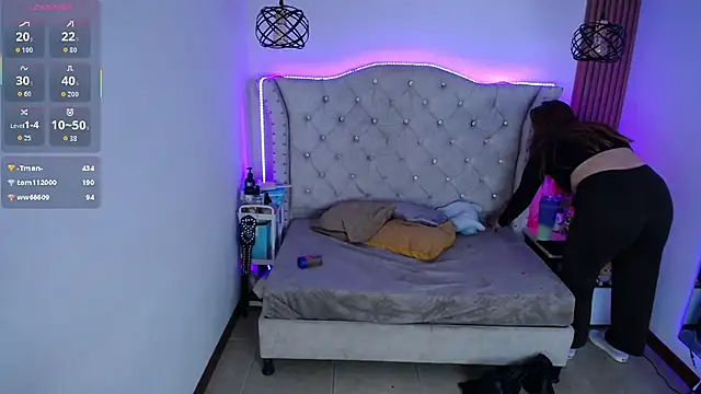 Charlotte_Jones__'s Webcam Show