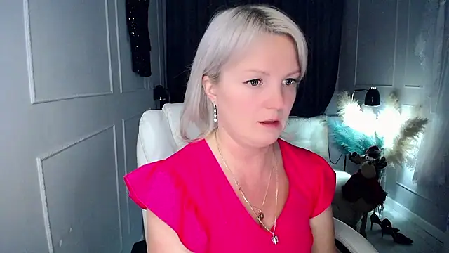 Juarnea's Live XXX Chat