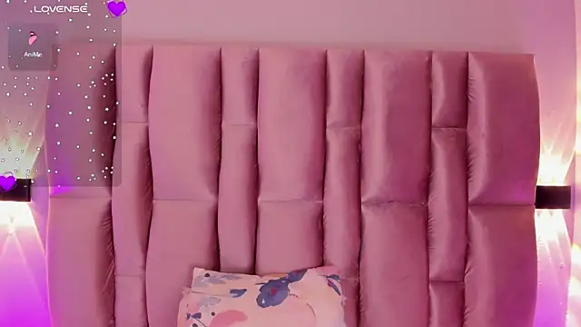 Chat XXX en directo de NikyBrookss