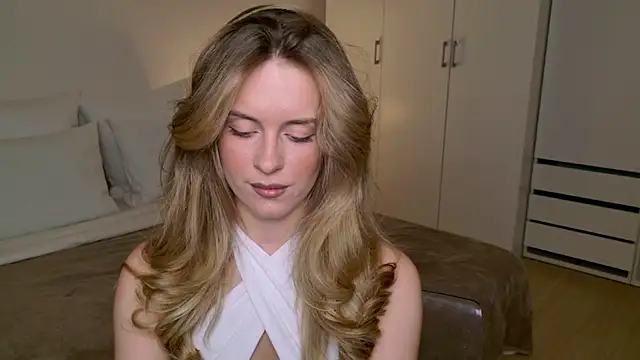 RozzitaBedberry Live XXX-Chat