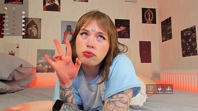 Alice_moonshard's Live XXX Chat