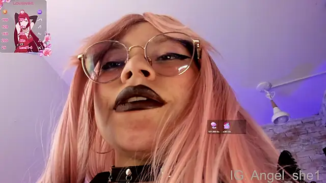 Chat XXX en directo de Cherry_xoxx