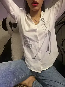 Anaya77's Live XXX Chat