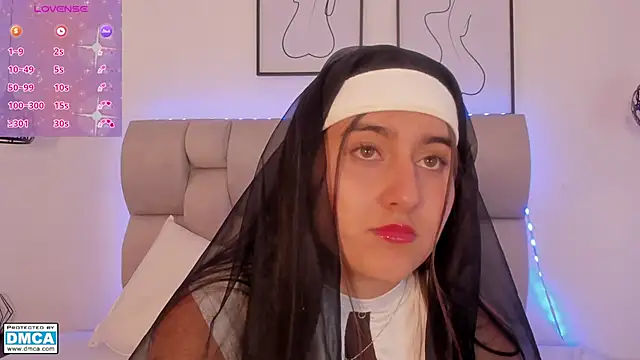 Hanna_Evans__: онлайн-секс-чат