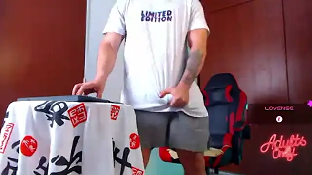 pirata_fitness Adlı Modelin Web Kamerası Şovu