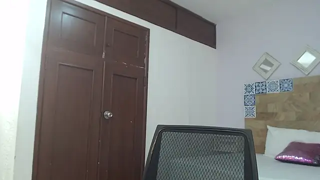 kylieBensoon Live XXX-Chat