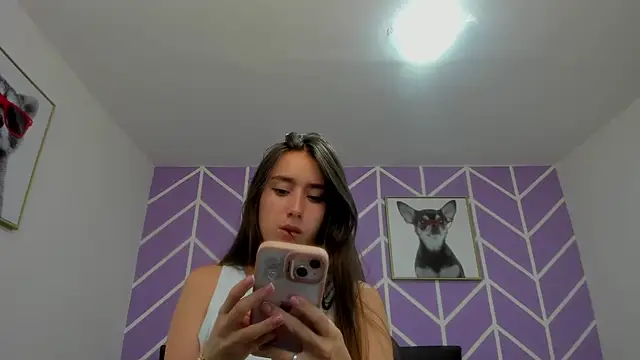 Adhara_Kitten Live XXX Chat