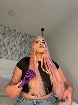 Chat +18 de krisstenSantos ao vivo