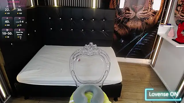 _Pamelamilf: απευθείας συνομιλία ΧΧΧ