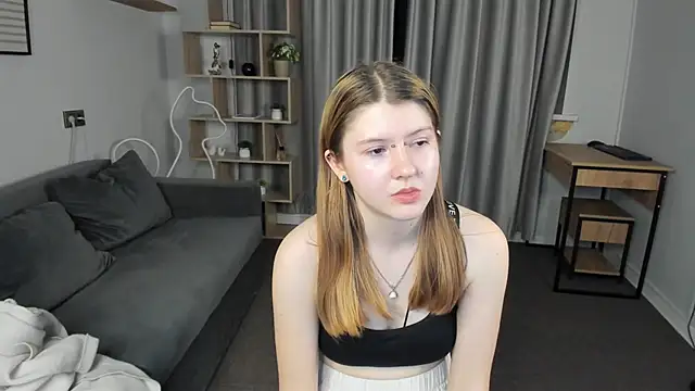 Онлайн чат XXX IndiraMarotto