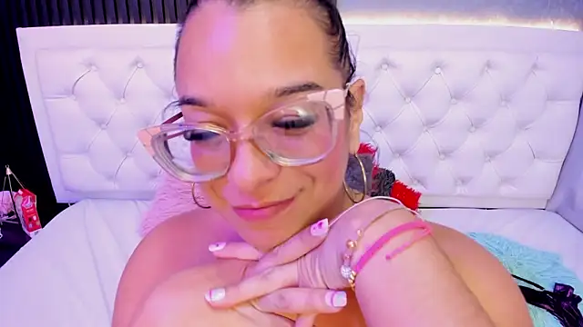 MHONIKBELUCCI Live XXX-chat