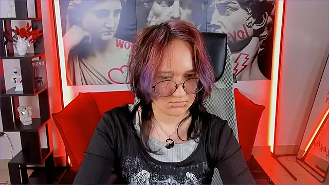 Sylvia_Reed: онлайн-секс-чат