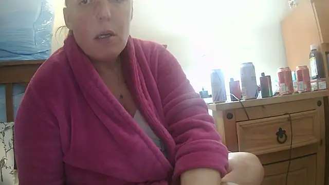 theblondecocklover's Live XXX Chat