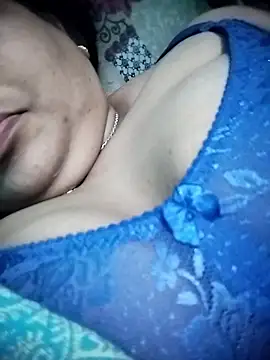 Ritu_P's Live XXX Chat