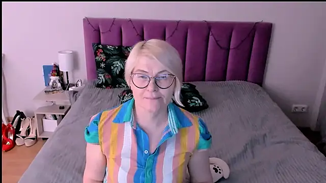 sabrinamacmarren's Live XXX Chat