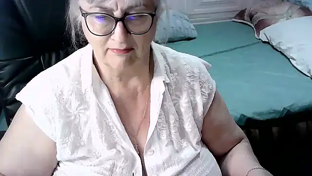 LolkaAlyss' Live XXX Chat