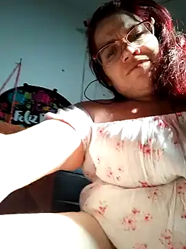 karlythoth@xh's Live XXX Chat