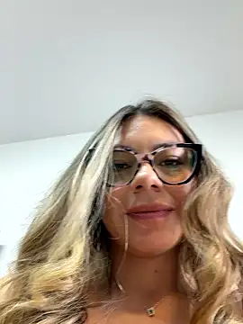 alicee16's Live XXX Chat