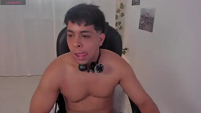 Вебкам-шоу shooting_wilson